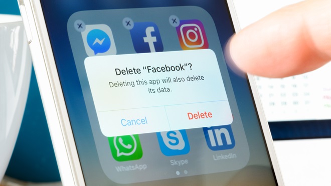 delete facebook account button on phone